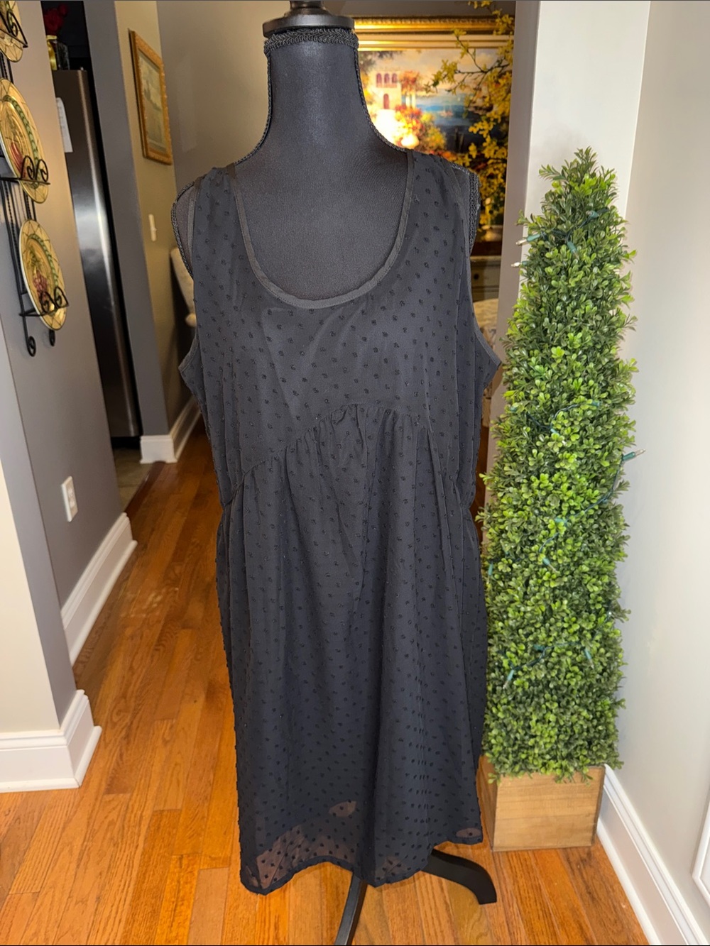 Zenana Outfitters Black Sleeveless Swiss Dot Midi Dress NWOT